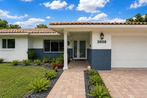 Villa ou maison à vendre à Coral Springs, Floride: 3 chambres, 155.15 m2 № 2171544 - photo 2