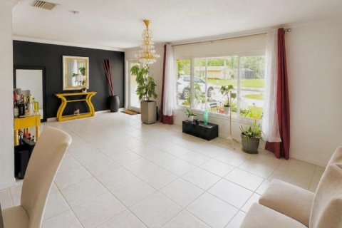 Villa ou maison à vendre à Coral Springs, Floride: 3 chambres, 155.15 m2 № 2171544 - photo 10