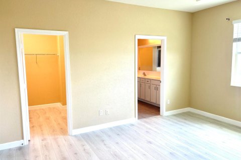Villa ou maison à louer à Port St. Lucie, Floride: 3 chambres, 205.41 m2 № 2086252 - photo 12