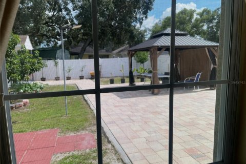 Casa en venta en Tampa, Florida, 4 dormitorios, 205.96 m2 № 1855884 - foto 24