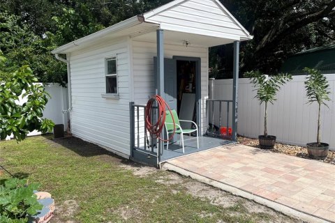Casa en venta en Tampa, Florida, 4 dormitorios, 205.96 m2 № 1855884 - foto 27