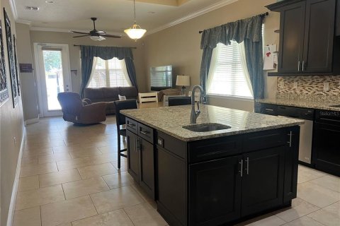 Casa en venta en Tampa, Florida, 4 dormitorios, 205.96 m2 № 1855884 - foto 4