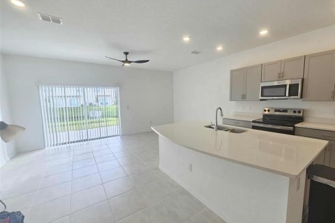 Adosado en alquiler en Palmetto, Florida, 3 dormitorios, 128.39 m2 № 1912760 - foto 3
