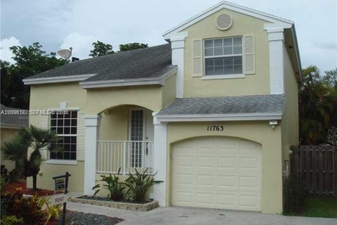 Villa ou maison à Miami, Floride 3 chambres, 150.69 m2 № 2387991