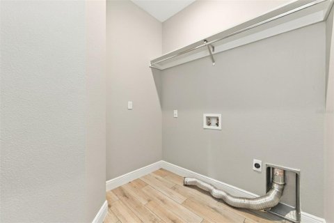 Casa en venta en Apopka, Florida, 3 dormitorios, 172.89 m2 № 2383549 - foto 27