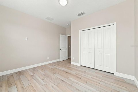 Casa en venta en Apopka, Florida, 3 dormitorios, 172.89 m2 № 2383549 - foto 19