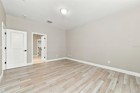 Casa en venta en Apopka, Florida, 3 dormitorios, 172.89 m2 № 2383549 - foto 14