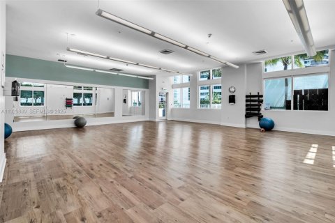 Condominio en venta en Miami, Florida, 1 dormitorio, 70.88 m2 № 1988997 - foto 30