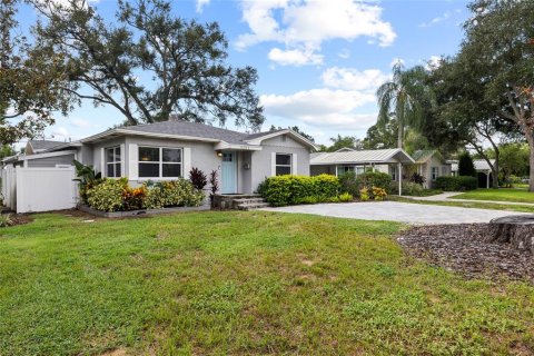 Villa ou maison à louer à Tampa, Floride: 3 chambres, 120.49 m2 № 2386449 - photo 25