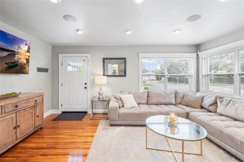 Villa ou maison à louer à Tampa, Floride: 3 chambres, 120.49 m2 № 2386449 - photo 22