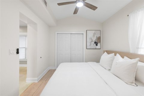 Villa ou maison à louer à Tampa, Floride: 3 chambres, 120.49 m2 № 2386449 - photo 17
