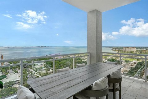 Condo in Sarasota, Florida, 3 bedrooms  № 2209365 - photo 27