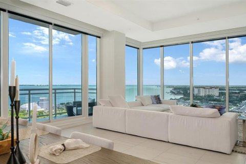 Condo in Sarasota, Florida, 3 bedrooms  № 2209365 - photo 14