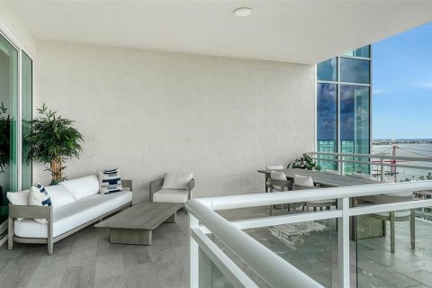 Condo in Sarasota, Florida, 3 bedrooms  № 2209365 - photo 26