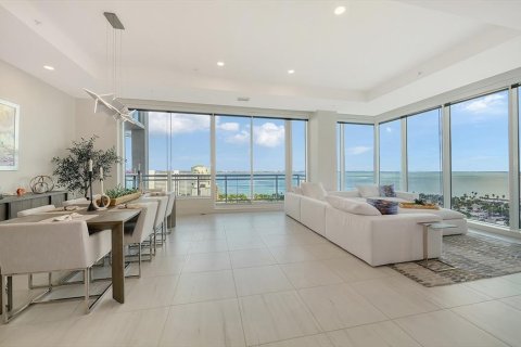 Condo in Sarasota, Florida, 3 bedrooms  № 2209365 - photo 10
