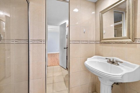 Touwnhouse à louer à Delray Beach, Floride: 2 chambres, 119.66 m2 № 2439396 - photo 21