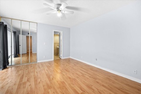 Touwnhouse à louer à Delray Beach, Floride: 2 chambres, 119.66 m2 № 2439396 - photo 15