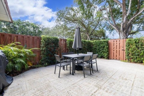 Touwnhouse à louer à Delray Beach, Floride: 2 chambres, 119.66 m2 № 2439396 - photo 16