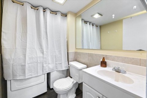 Touwnhouse à louer à Delray Beach, Floride: 2 chambres, 119.66 m2 № 2439396 - photo 13
