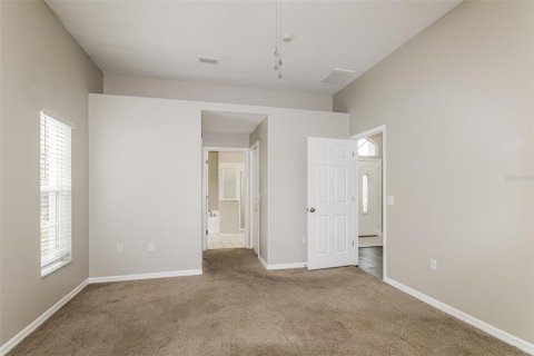 Villa ou maison à vendre à New Port Richey, Floride: 3 chambres, 189.71 m2 № 2329903 - photo 11