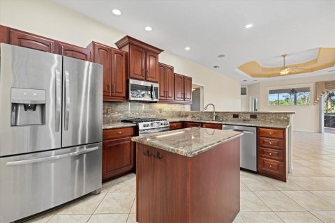 Casa en venta en Bradenton, Florida, 4 dormitorios, 214.79 m2 № 1576487 - foto 3