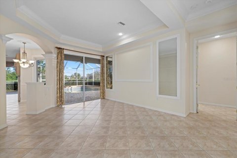 Casa en venta en Bradenton, Florida, 4 dormitorios, 214.79 m2 № 1576487 - foto 9