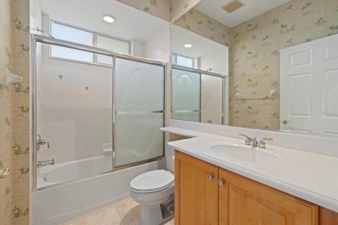 Casa en venta en Bradenton, Florida, 4 dormitorios, 214.79 m2 № 1576487 - foto 16