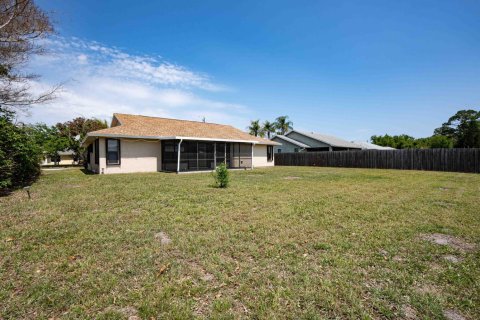 Casa en venta en Port St. Lucie, Florida, 3 dormitorios, 161.46 m2 № 2078278 - foto 30