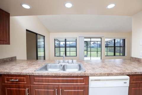 Casa en venta en Port St. Lucie, Florida, 3 dormitorios, 161.46 m2 № 2078278 - foto 6
