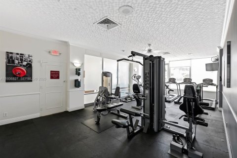 Купить кондоминиум в Форт-Лодердейл, Флорида 2 спальни, 111.95м2, № 1997630 - фото 3