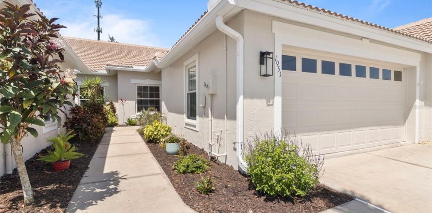 Casa en Venice, Florida 2 dormitorios, 120.96 m2 № 1642947