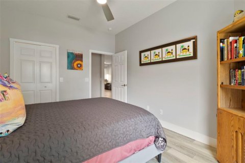 Casa en venta en Venice, Florida, 2 dormitorios, 120.96 m2 № 1642947 - foto 8