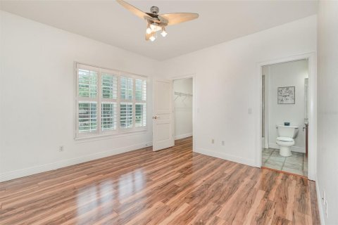 House in Winter Park, Florida 4 bedrooms, 323.11 sq.m. № 1796179 - photo 26