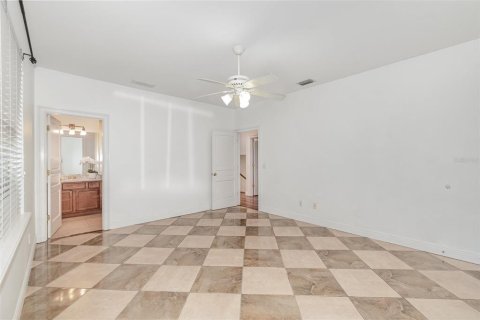 House in Winter Park, Florida 4 bedrooms, 323.11 sq.m. № 1796179 - photo 22