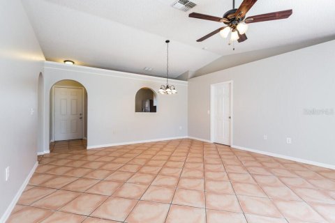 Casa en alquiler en Orlando, Florida, 3 dormitorios, 117.43 m2 № 1917980 - foto 3