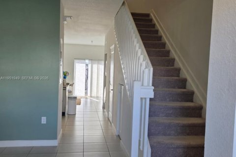 Adosado en alquiler en Homestead, Florida, 3 dormitorios, 129.41 m2 № 2006327 - foto 8