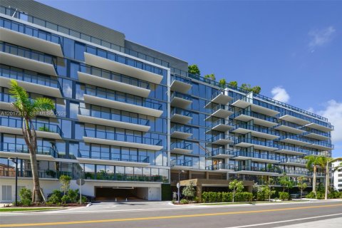 Condo in Bay Harbor Islands, Florida, 1 bedroom № 2077721