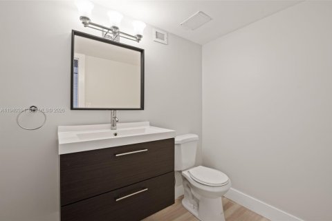 Снять в аренду кондоминиум в Майами-Бич, Флорида 1 спальня, 96.8м2, № 1999717 - фото 8