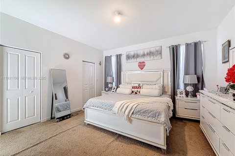 Villa ou maison à vendre à Homestead, Floride: 4 chambres, 210.33 m2 № 1992342 - photo 30