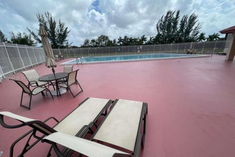 Condo in Miramar, Florida, 2 bedrooms № 2056406 - photo 22