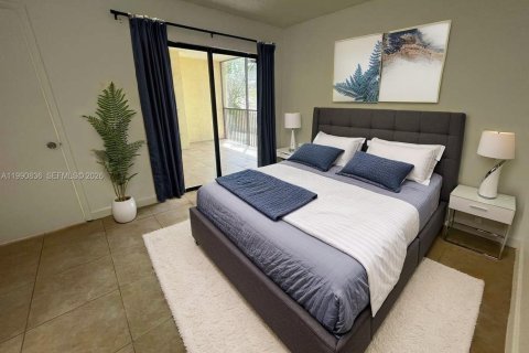 Condo in Miramar, Florida, 2 bedrooms № 2056406 - photo 10