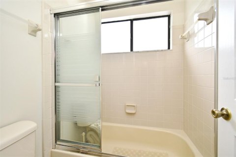 Touwnhouse à vendre à Apopka, Floride: 2 chambres, 124.02 m2 № 1839988 - photo 22