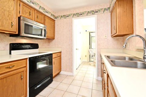 Touwnhouse à vendre à Apopka, Floride: 2 chambres, 124.02 m2 № 1839988 - photo 6
