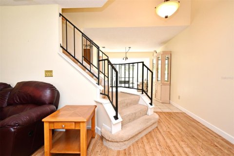 Touwnhouse à vendre à Apopka, Floride: 2 chambres, 124.02 m2 № 1839988 - photo 4