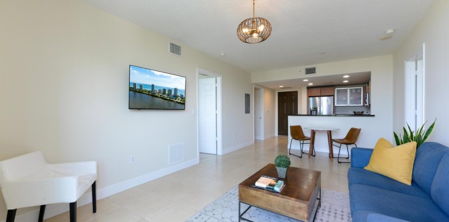 Condo à West Palm Beach, Floride, 2 chambres  № 2372309
