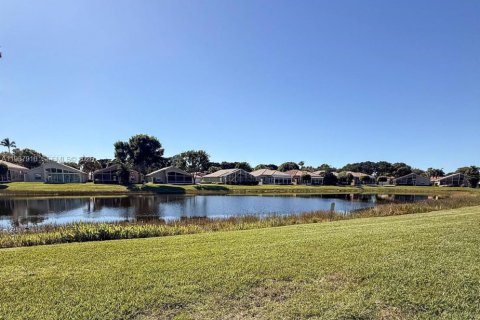 Casa en venta en Delray Beach, Florida, 3 dormitorios, 187.76 m2 № 1998419 - foto 28