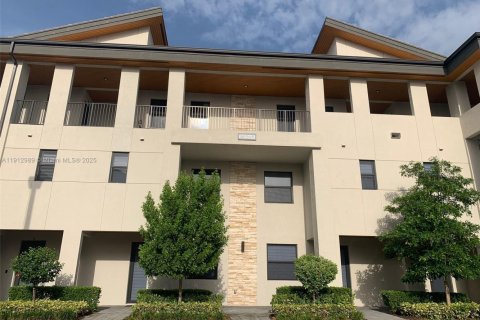 Copropriété à louer à Doral, Floride: 3 chambres, 125.14 m2 № 1969272 - photo 15