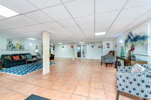 Купить кондоминиум в Майами, Флорида 2 спальни, 94.76м2, № 2050308 - фото 2