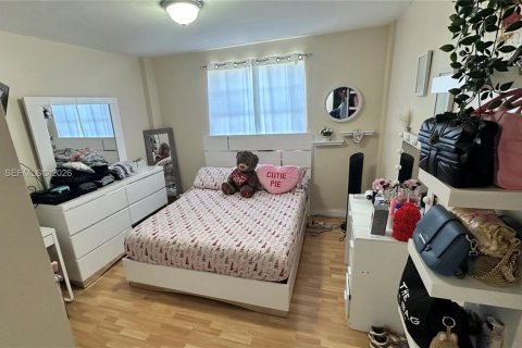 Купить кондоминиум в Майами, Флорида 2 спальни, 94.76м2, № 2050308 - фото 17