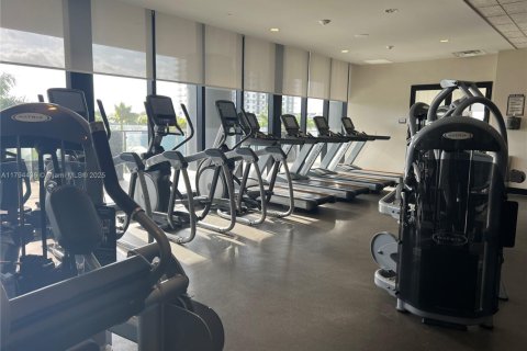 Condominio en venta en Doral, Florida, 2 dormitorios, 89.28 m2 № 1978643 - foto 3